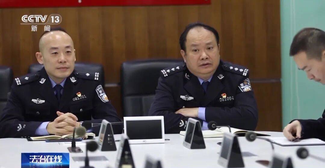 广州南站<strong></p>
<p>银联币虚拟币</strong>，一男子频繁“上厕所”，被警方盯上