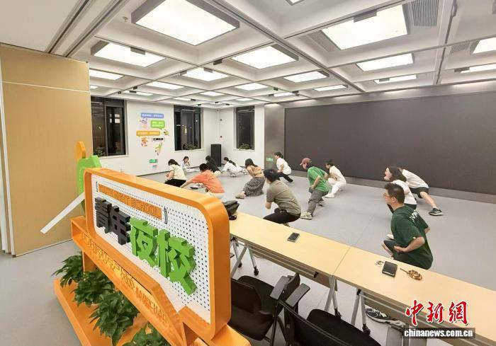 年均引进3万大学生<strong></p>
<p>银联币虚拟币</strong>，浙江最年轻城区靠什么？