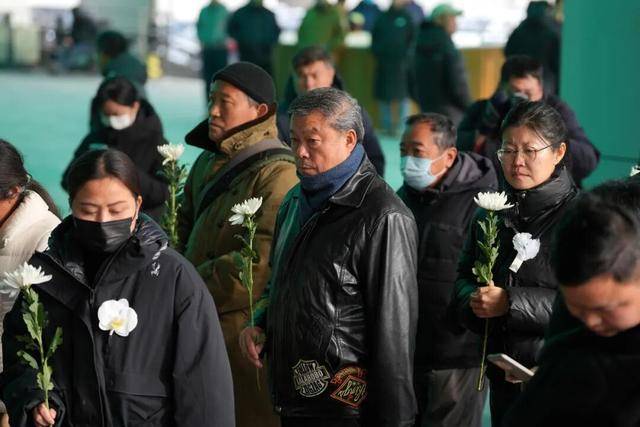 何晴之子追思：妈妈很喜欢雪<strong></p>
<p>虚拟币BKI</strong>，北京这场雪好像是为她而下