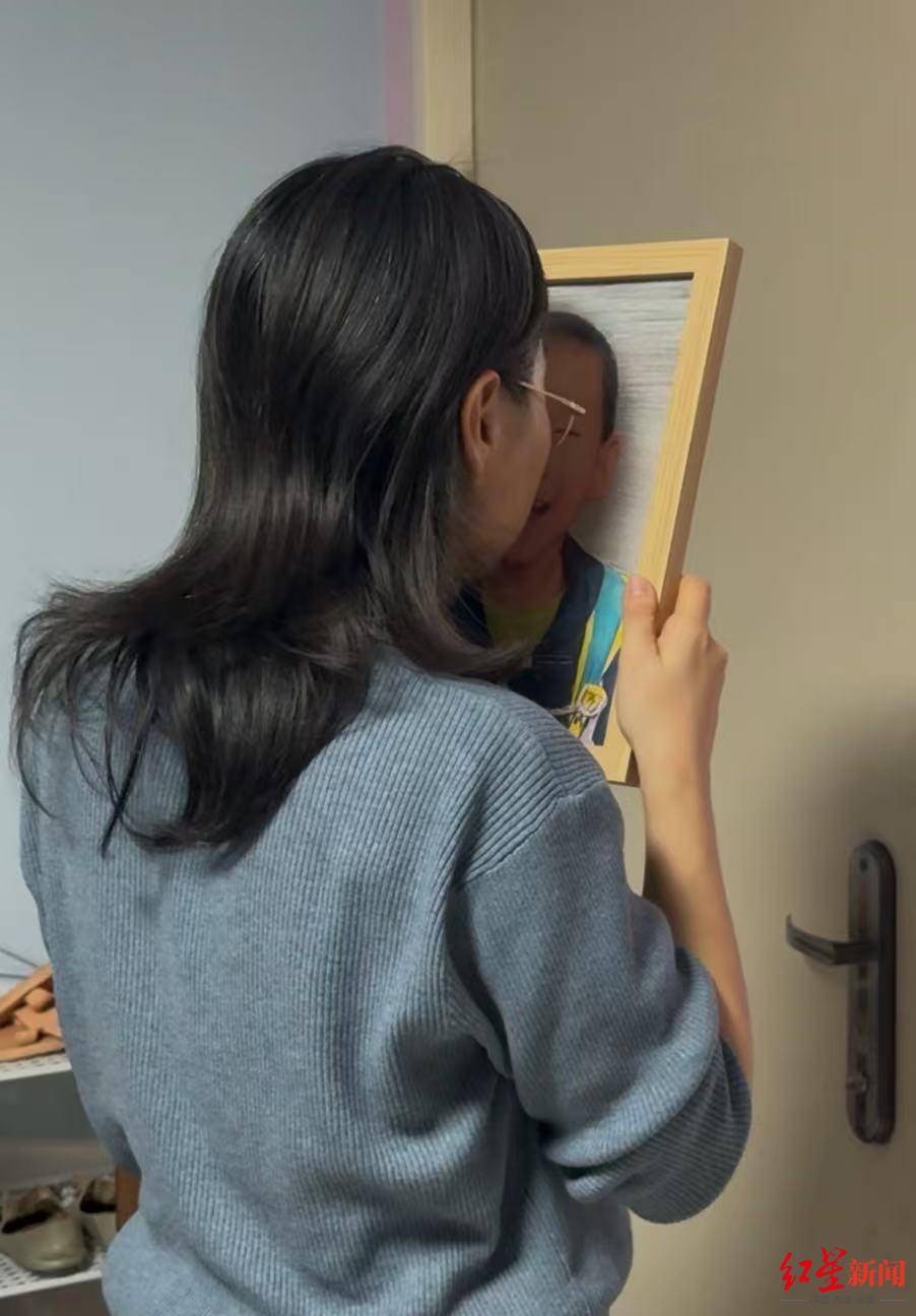 8岁自闭症男童苍山走失后身亡 深陷漩涡的父母：<strong></p>
<p>虚拟币BKI</strong>我们全家都在用爱托举这个孩子丨2025未完待续