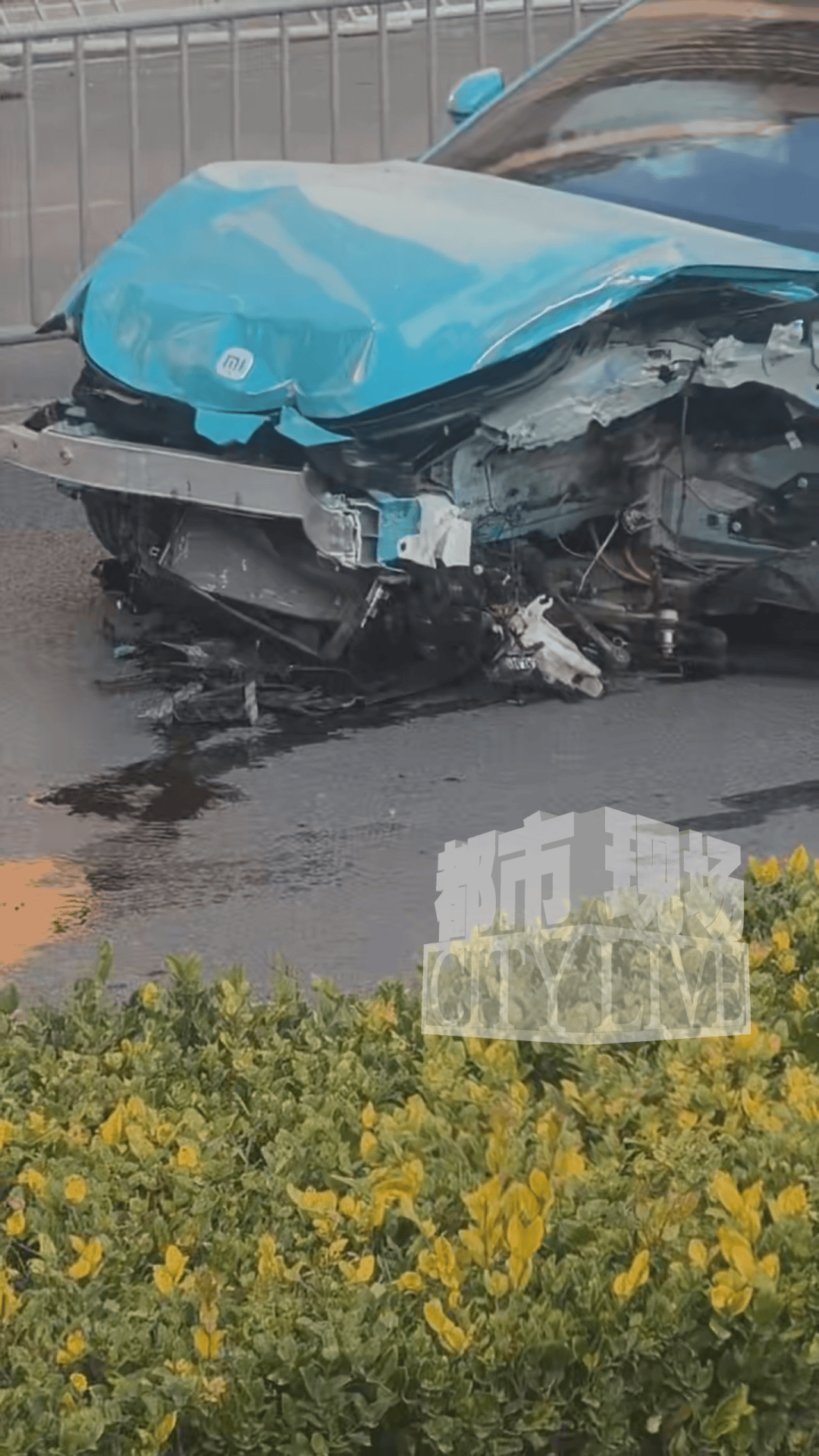 安徽一小米SU7撞翻几十米护栏<strong></p>
<p>虚拟币比赛</strong>，目击者称车辆前轮脱落后才刹停，当地交警回应