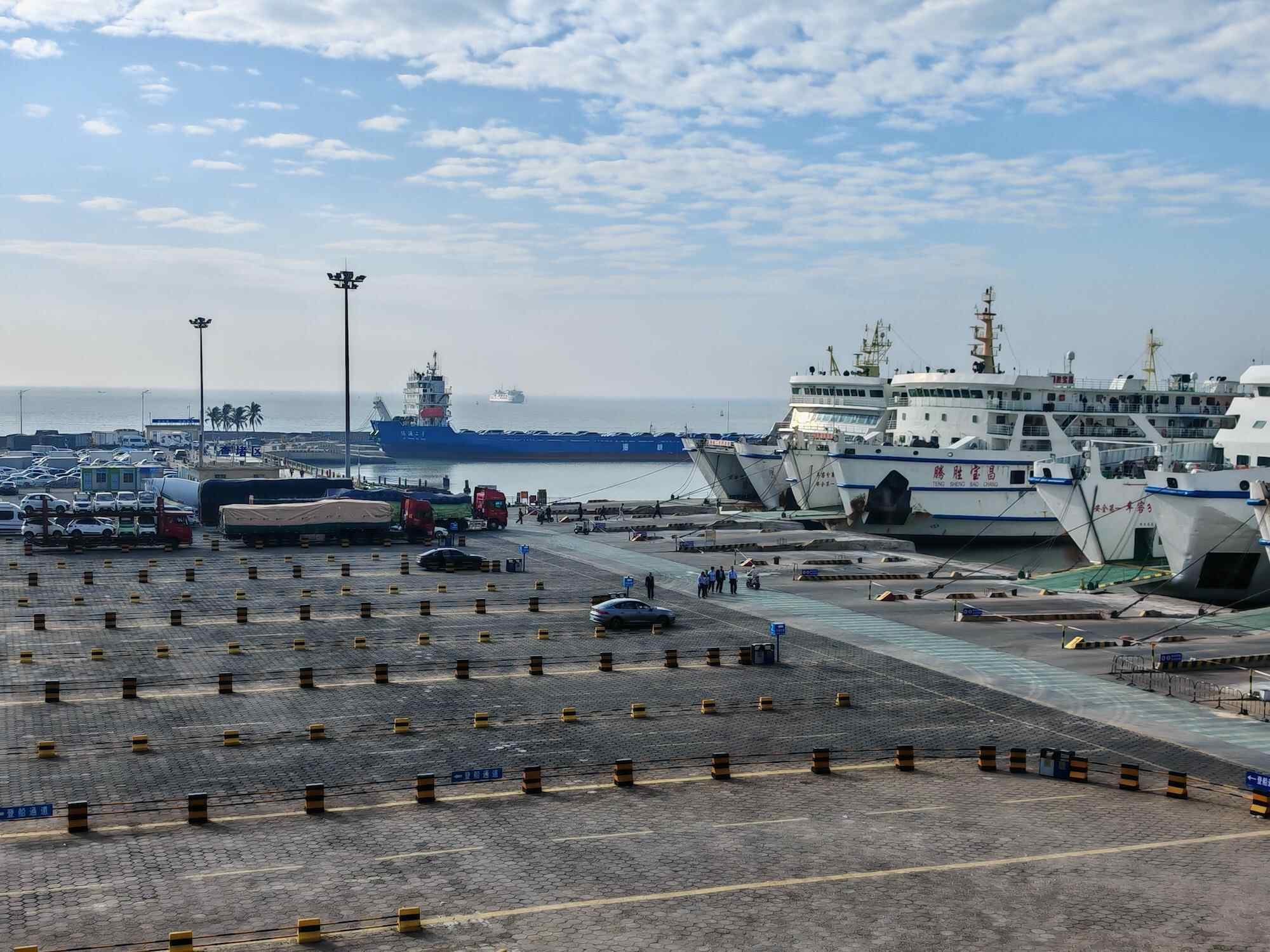 海南自贸港将迎来全岛封关<strong></p>
<p>虚拟币比赛</strong>，琼州海峡客货运量显著增长