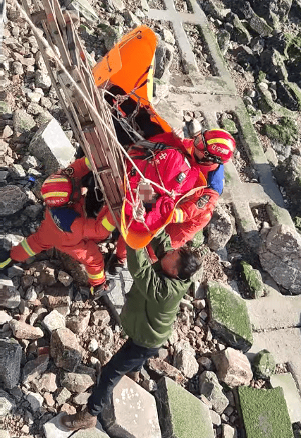 -11℃！大连一公园附近<strong></p>
<p>虚拟币蜜豆</strong>，有人发现海面上漂着一个红衣女子……