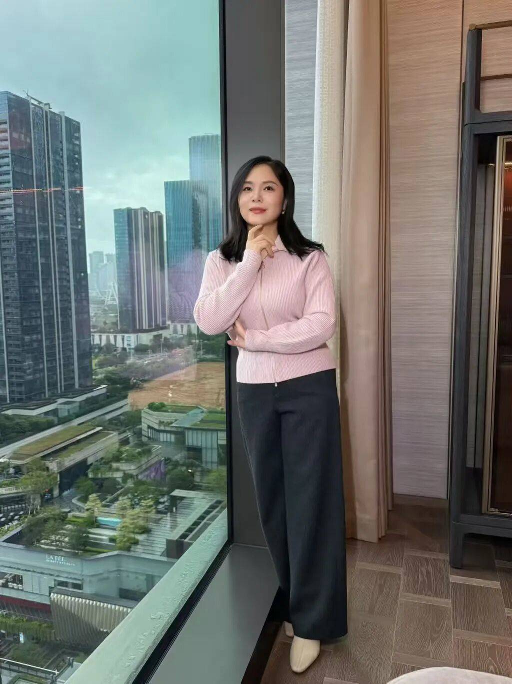 突然爆火！浙大女博士一个月涨粉超50万<strong></p>
<p>co虚拟币</strong>，“我是过了把瘾”！网友：丝滑入脑……