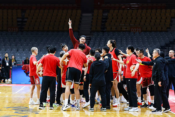 中国女篮今晚迎战比利时<strong></p>
<p>LNG虚拟币</strong>，宫鲁鸣希望向对手学习