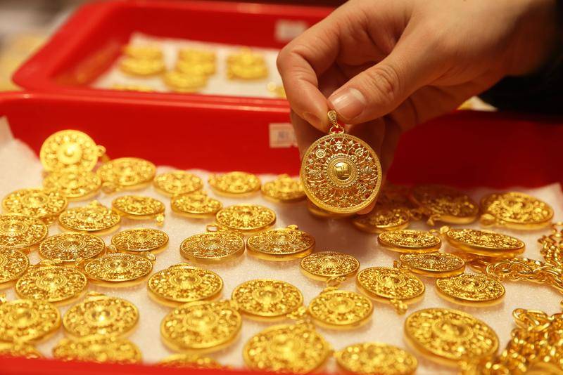 黄金行情180天大反转：失守4000美元<strong></p>
<p>新口子虚拟币</strong>，牛市终结还是中场休息？